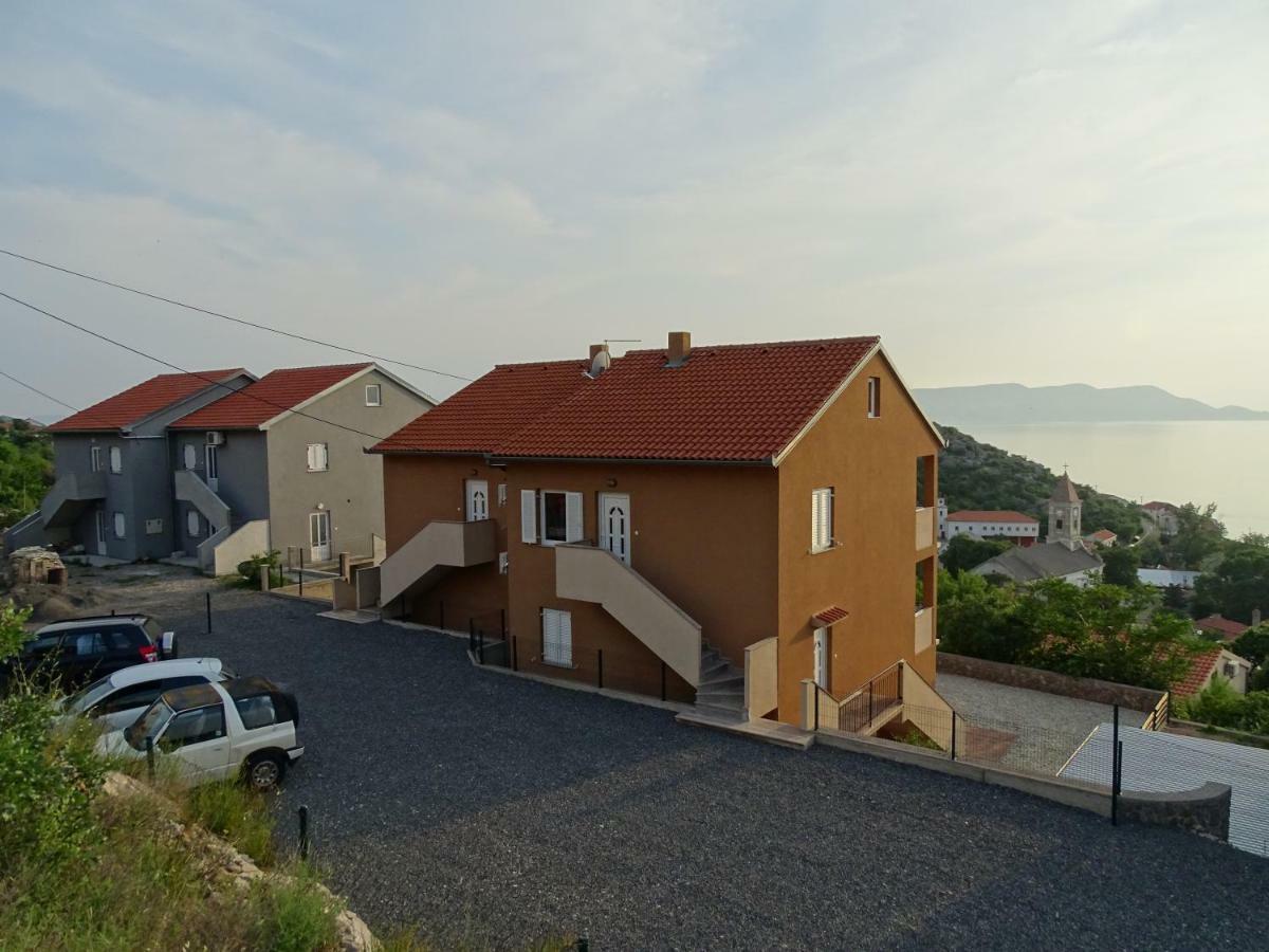 Slavica 1 * Sveti Juraj